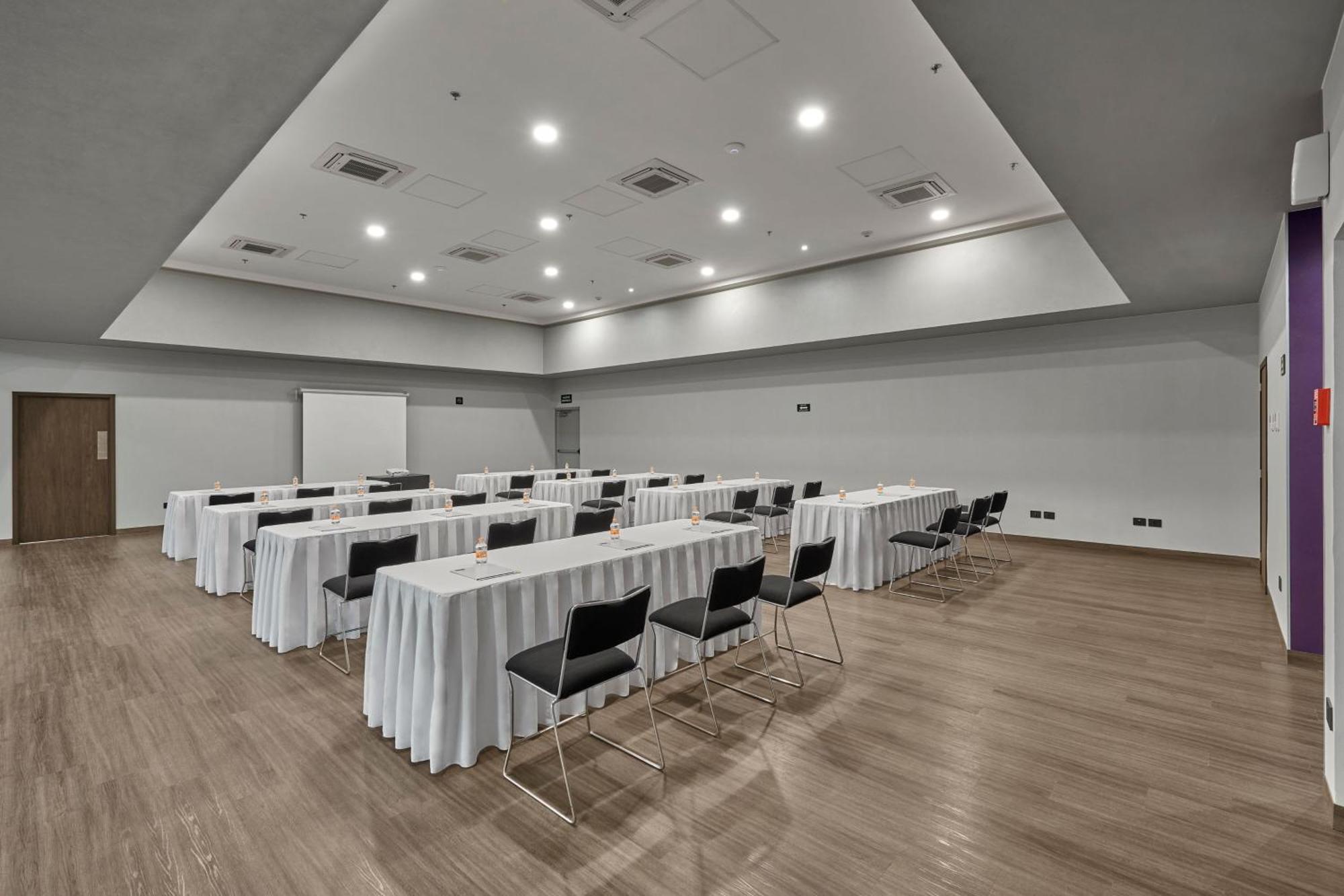 City Express By Marriott تاباتشولا المظهر الخارجي الصورة